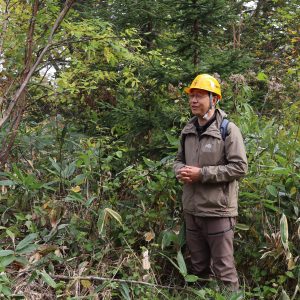 【森を守る人々】プレゼントツリー立ち上げ時から森づくりをご指導くださっている専門家・北海道大学教授 吉田先生