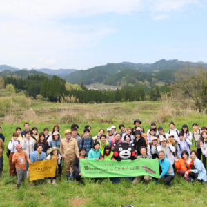 ロクシタンジャポン株式会社が「Present Tree in くまもと山都」で植樹ボランティアイベントを開催しました
